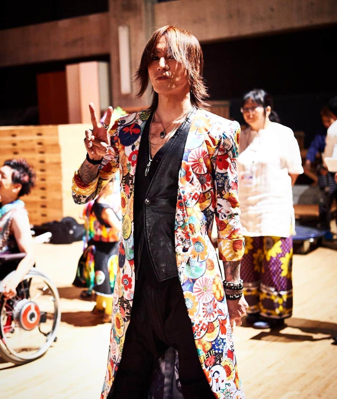 SUGIZOさんのインスタグラム写真 - (SUGIZOInstagram)「tenbo Pray for Peace Collection 2019。 鶴田さん、ありがとう。 みんな、本当にありがとう。  Photo by Keiko Tanabe.」8月6日 23時11分 - sugizo_official