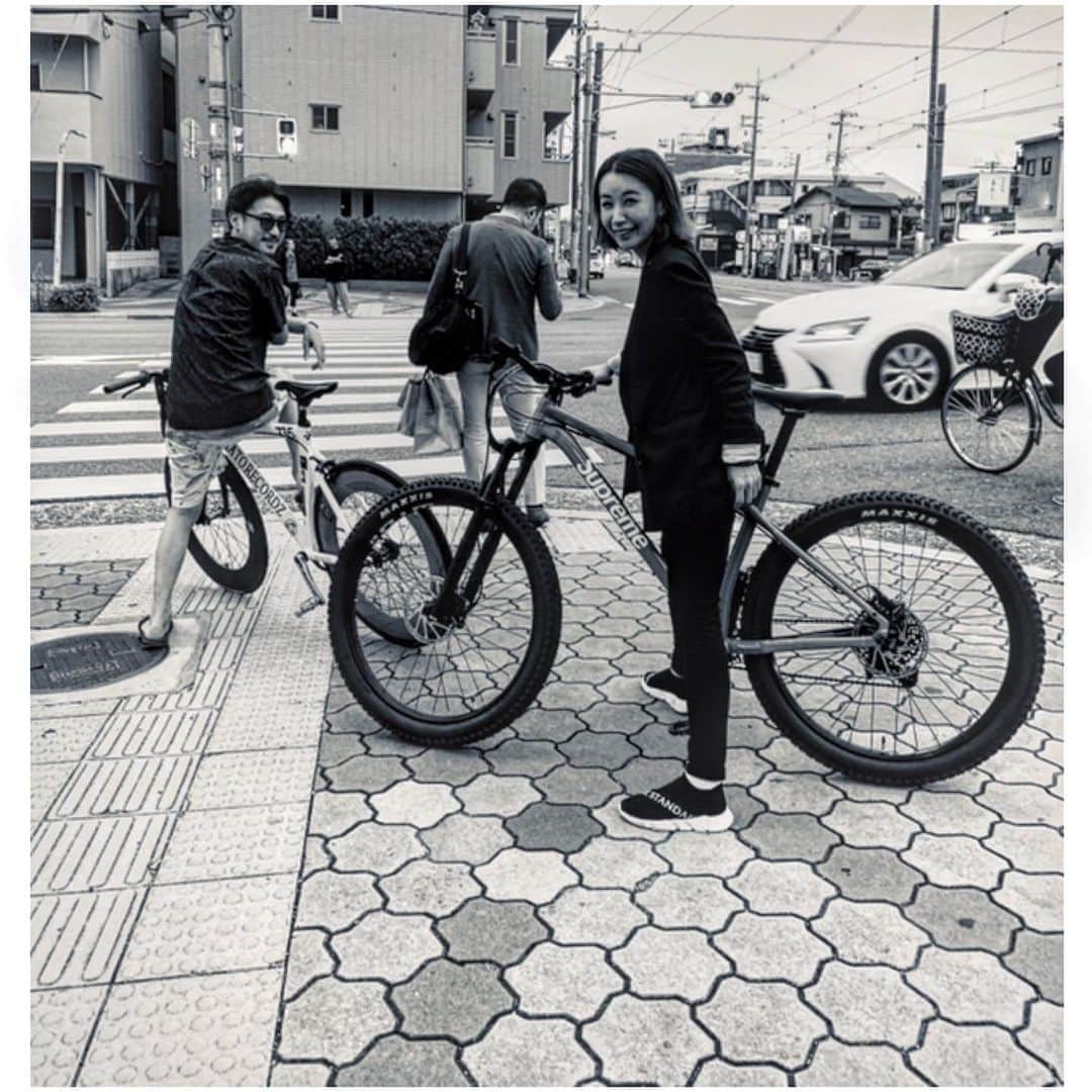 鈴木紗理奈さんのインスタグラム写真 - (鈴木紗理奈Instagram)「チャリブラ。」8月6日 23時11分 - munehirovoice