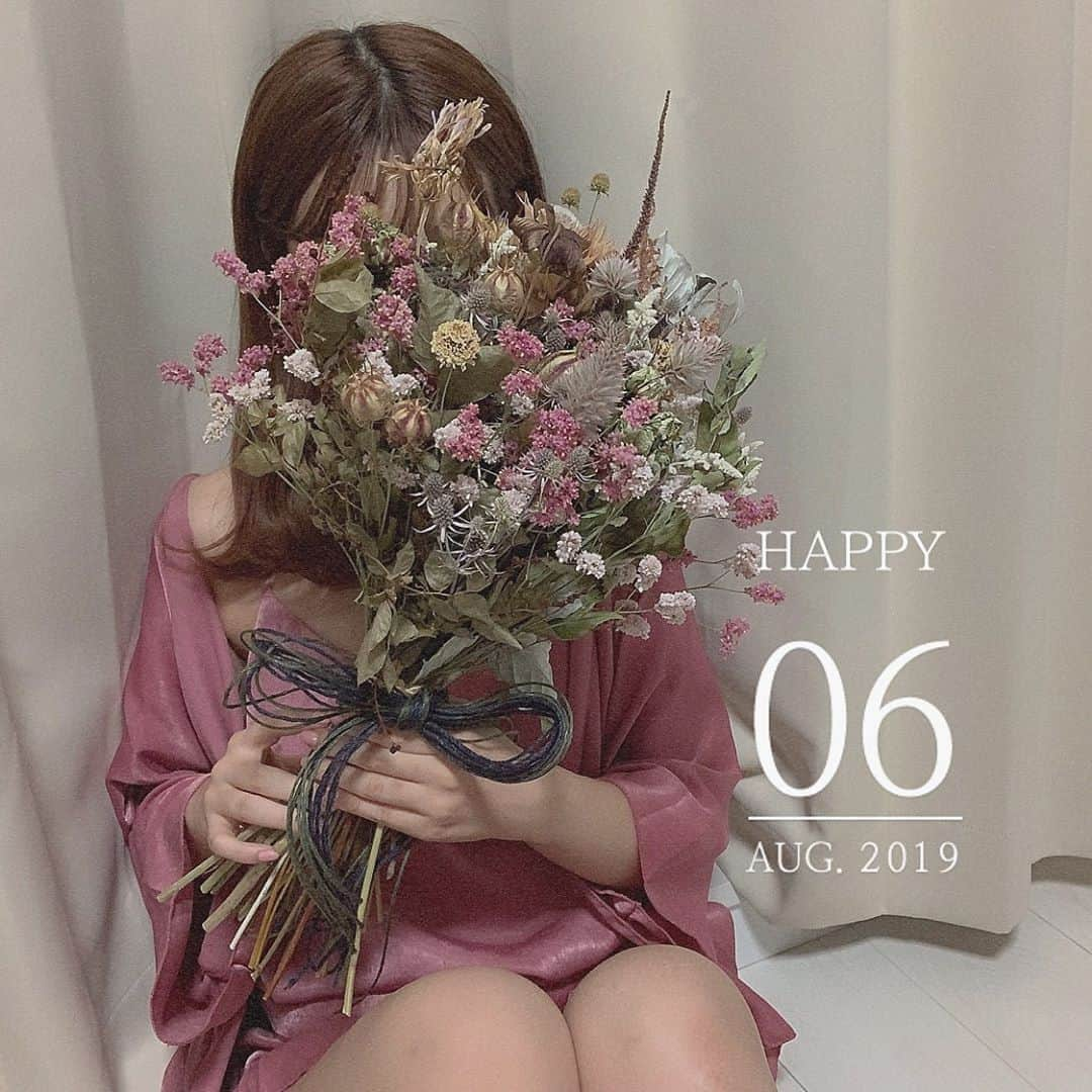 斉藤優里さんのインスタグラム写真 - (斉藤優里Instagram)「新しいパジャマ💐♡﻿ 可愛いの着るとやっぱ﻿ テンション上がるよね〜﻿ ﻿ 今夜も炭酸飲みたい（笑）﻿ ﻿ ﻿ ﻿ #斉藤優里 #ゆったん﻿ #たんたんたんゆったんたん( •ㅈ• )﻿ #パジャマ #パジャマ女子」8月6日 23時42分 - yuuri_3ito