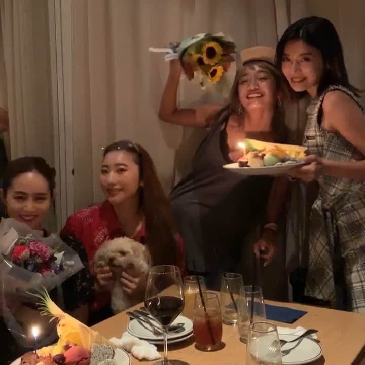 島袋聖南のグルメインスタ