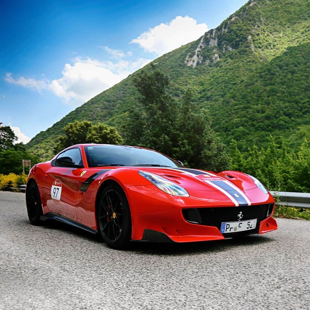 フェラーリさんのインスタグラム写真 - (フェラーリInstagram)「Formidable yet fun. Take on any challenge with the #FerrariF12tdf. #Ferrari #FastCar #DrivingFerrari #Exclusive #FerrariCavalcade」8月7日 0時00分 - ferrari