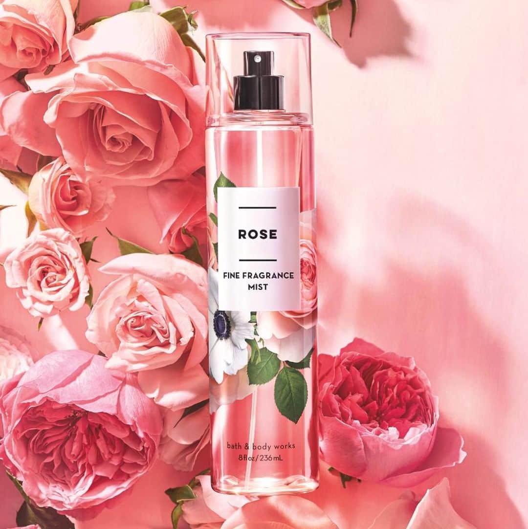Bath & Body Worksさんのインスタグラム写真 - (Bath & Body WorksInstagram)「Calling all Rose lovers! 📣 Airy rose water, jasmine & creamy musk blend together to create this fan-favorite floral!」8月7日 0時01分 - bathandbodyworks