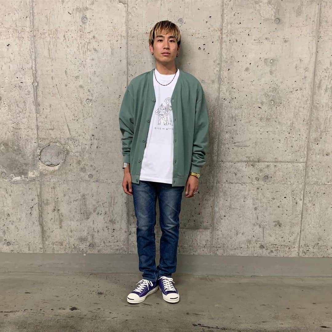 のインスタグラム：「. 🔻MENS🔻 【staff styling 浅田】 . BEAMS公式サイトにて スタッフスタイリングを更新しております！ トップ画面URLからご覧ください。 . オンラインショップの商品ページより、試着申し込みが可能です。お気軽にお申し込みくださいませ。 . ☎️078-335-2720 . #beams#bprbeams#beamsplus#beamsboy#raybeams#beamst#mensfashion#menswear#mensstyle#instastyle#instafashion#instagood#outfit#outfitoftheday#fashion#ootd#beamskobe#nike」