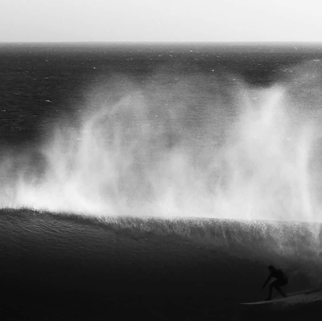 surflineさんのインスタグラム写真 - (surflineInstagram)「Down under. 📷: @woodygphoto」8月6日 17時03分 - surfline