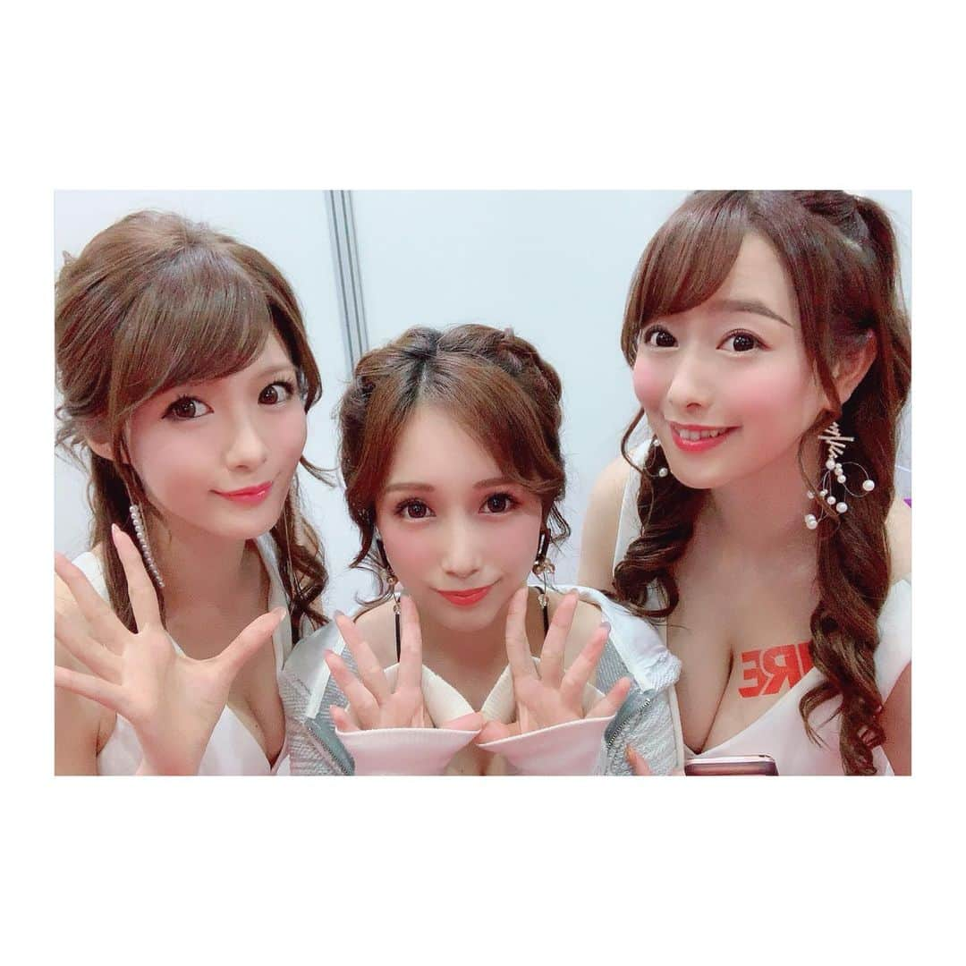 白石茉莉奈さんのインスタグラム写真 - (白石茉莉奈Instagram)「. #TRE #こじ #みにゃ #こじみにゃ ！！😳💖💖💖」8月6日 17時23分 - marina_shiraishi_official