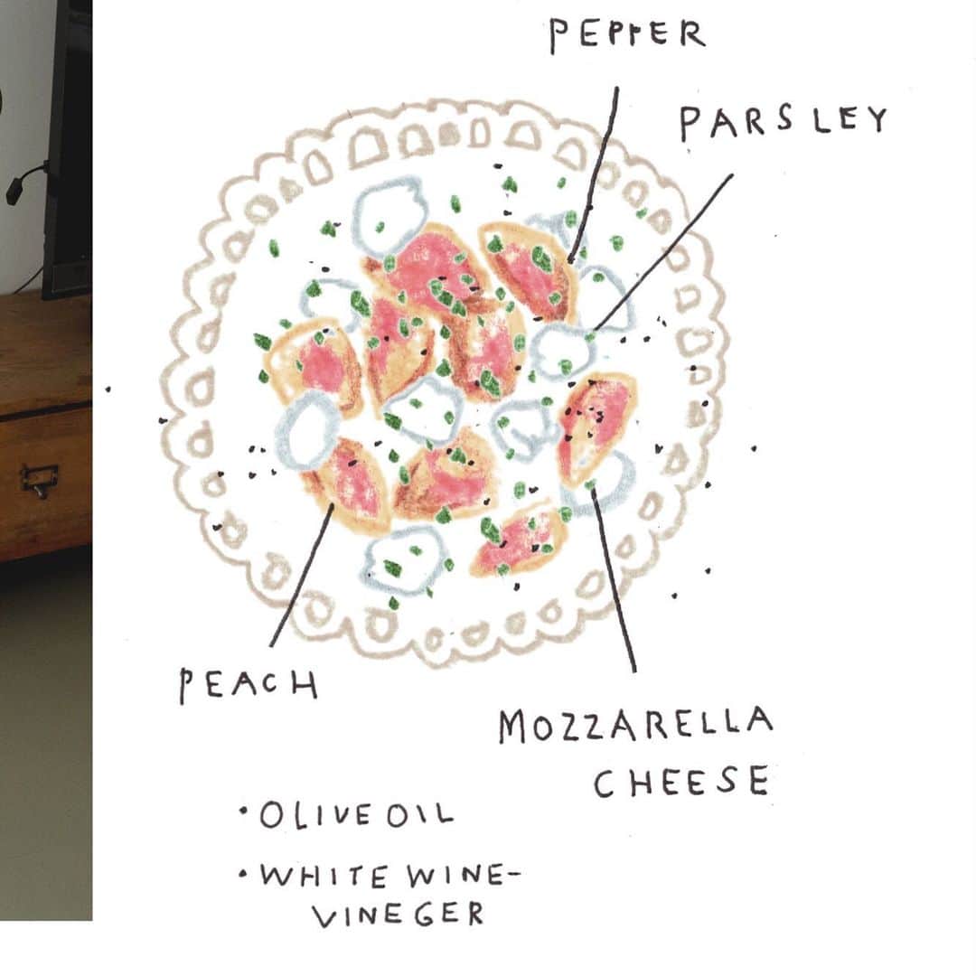 i.e.さんのインスタグラム写真 - (i.e.Instagram)「@clear_1112 から桃を頂いたので(ありがとうー！) 桃モッツァレラに。 . 桃とちぎったモッツァレラチーズにオリーブオイルと白ワインビネガーと美味しい塩パラパラかけて。 簡単さっぱりして美味しい〜。 . .  #落書き  #イラストレーター  #桃  #イラスト」8月6日 17時45分 - itabamoe