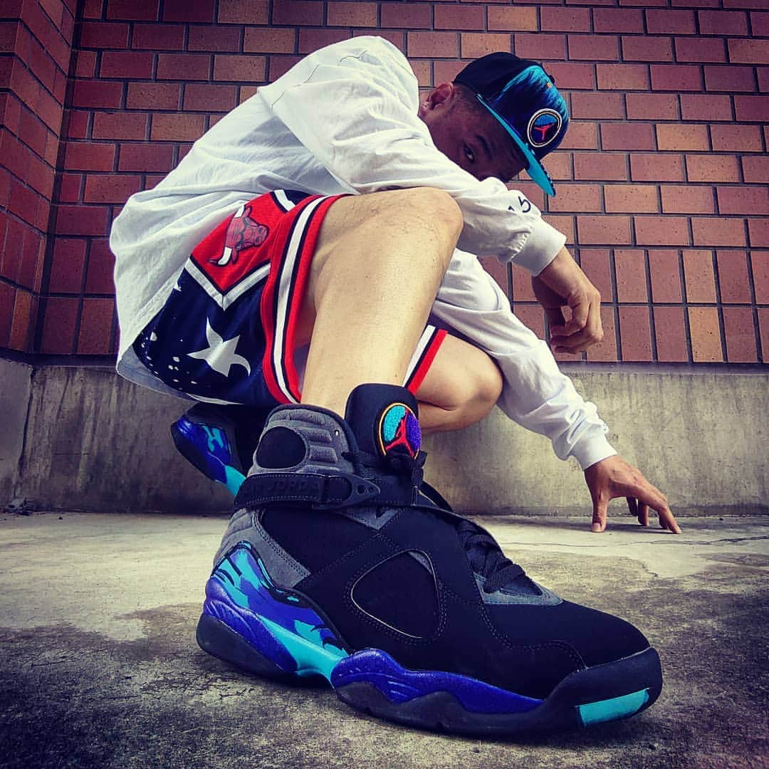 レイザーラモンRGさんのインスタグラム写真 - (レイザーラモンRGInstagram)「Jordan8 aqua キャップ、3年寝かせました。 #キモ撮り #KIMODORI #airJordan8 #airjordan8aqua #aj8 #aj8aqua」8月6日 18時06分 - rgrazorramon