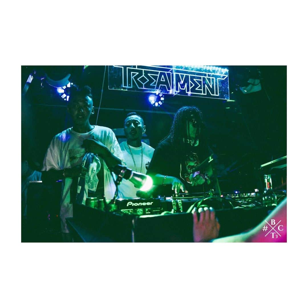 DJ PMXさんのインスタグラム写真 - (DJ PMXInstagram)「先週金曜日のTREATMENT  at CLUB JB’S名古屋  #clubjbs #名古屋 #treatment #locohama #ko #yellowbucks #gcue #rightbacklikethat」8月6日 18時32分 - djpmx_locohama
