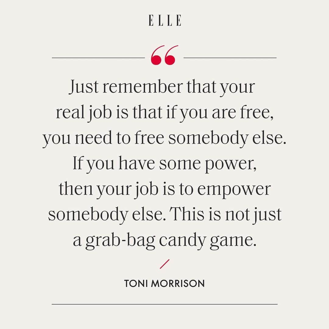 ELLE Magazineさんのインスタグラム写真 - (ELLE MagazineInstagram)「Today we celebrate the life of #ToniMorrison. The Nobel and Pulitzer prize winning-novelist has died at age 88, leaving an indelible mark on American literature. Link in bio for her most inspiring quotes.」8月7日 0時47分 - elleusa