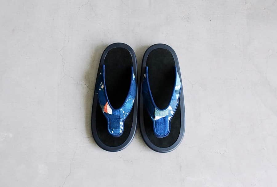 wonder_mountain_irieさんのインスタグラム写真 - (wonder_mountain_irieInstagram)「_ JoJo × itten. / ジョジョ×イッテン "BEACH SANDAL -Antique Natural indigo" ￥42,120- _ 〈online store / @digital_mountain〉 http://www.digital-mountain.net/shopdetail/000000007803/ _ 【オンラインストア#DigitalMountain へのご注文】 *24時間受付 *15時までのご注文で即日発送 *1万円以上ご購入で送料無料 tel：084-973-8204 _ We can send your order overseas. Accepted payment method is by PayPal or credit card only. (AMEX is not accepted)  Ordering procedure details can be found here. >>http://www.digital-mountain.net/html/page56.html _ 本店：#WonderMountain  blog>> http://wm.digital-mountain.info/blog/20190806-1/ _ #jojosandal #itten. #祇園ない藤 #ない藤 #イッテン _ 〒720-0044 広島県福山市笠岡町4-18 JR 「#福山駅」より徒歩10分 (12:00 - 19:00 水曜定休) #ワンダーマウンテン #japan #hiroshima #福山 #福山市 #尾道 #倉敷 #鞆の浦 近く _ 系列店：@hacbywondermountain _」8月6日 19時27分 - wonder_mountain_