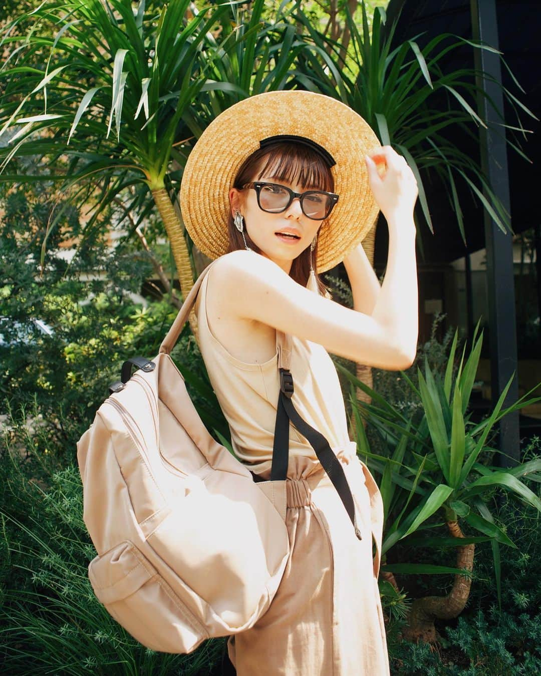 若槻千夏さんのインスタグラム写真 - (若槻千夏Instagram)「🌴🌴#ootd🌴🌴」8月6日 19時52分 - wakatsukichinatsu