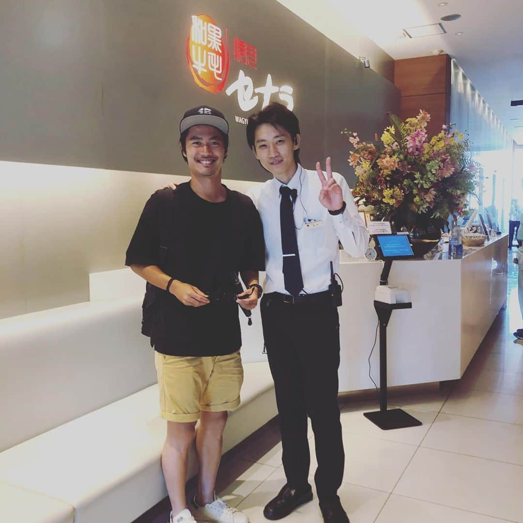 大山啓輔さんのインスタグラム写真 - (大山啓輔Instagram)「. 以前は韓国料理のお店でお世話になっていた店長が 別の焼肉店に😋 今後ともよろしくです🙏🙏 . #トントンオンギー #セナラ大宮店 #ランチ」8月6日 20時06分 - oyama_keisuke15