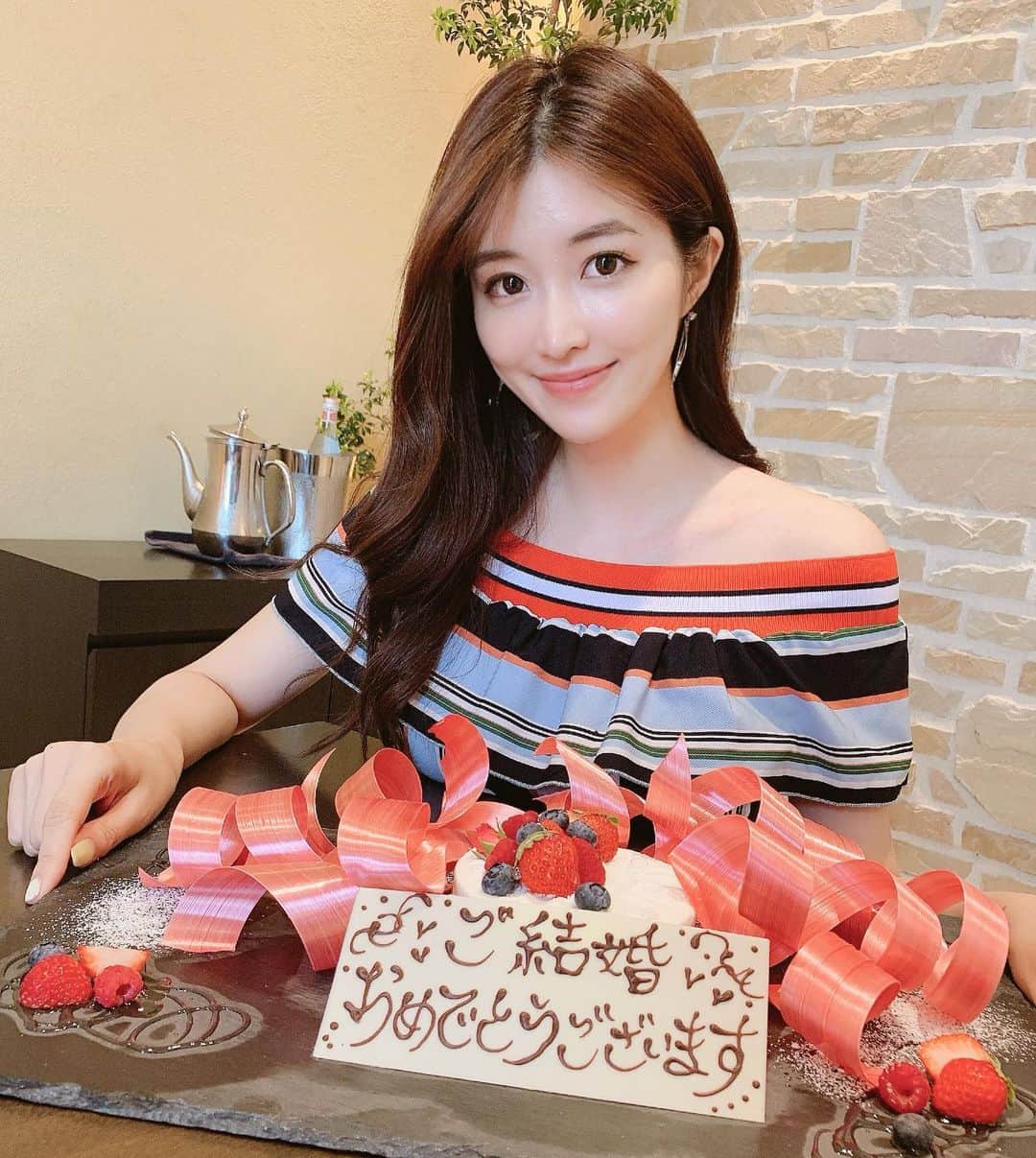 葉加瀬マイのグルメインスタ