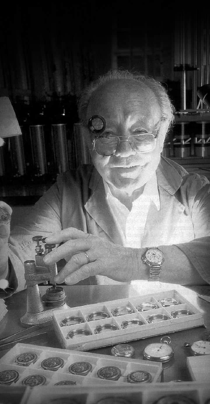 のインスタグラム：「Sometimes being a hero means breaking the rules. At the advent of the quartz crisis, Swiss watch manufactures began to lose hope in the future of mechanical movements. Charles Vermot believed otherwise, and decided to go against the consensus by hiding all the plans and production tools required to make the El Primero calibre in a secret attic in the Zenith manufacture.」