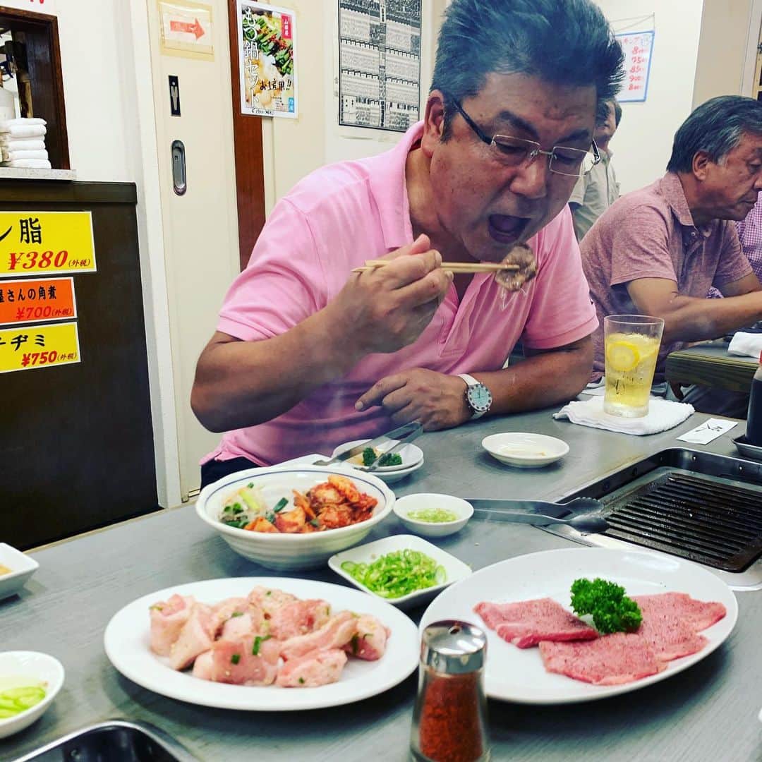 西田善太さんのインスタグラム写真 - (西田善太Instagram)「T.P.O.高木栄一師匠に"東京の正解"を教えてもらう夜。ナニカを越えた先には、うまいもんが待ちかまえてる。しかし注文の仕方がマニアックすぎて、ついていくのがやっとです。 #東京の正解」8月6日 22時10分 - zentanishida