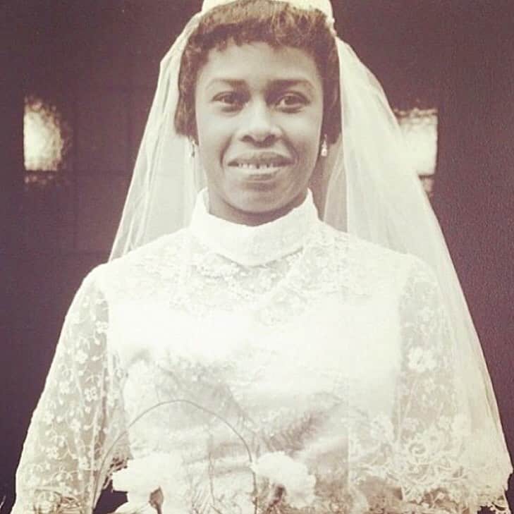 ファンクマスター・フレックスのインスタグラム：「My mommy on her wedding day! I love u mommy... miss u more than anything.. thanks for everything... a little tuff with out u... till we meet again...」