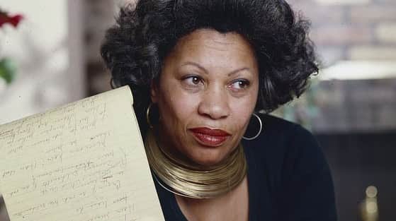コモンさんのインスタグラム写真 - (コモンInstagram)「“We die. That may be the meaning of life. But we do language. That may be the measure of our lives.” Toni Morrison. I’m deeply sadden to hear that one of our greatest writers and minds in American History, Toni Morrison, passed away last night at the age of 88. May God Bless Her Soul.」8月7日 0時50分 - common