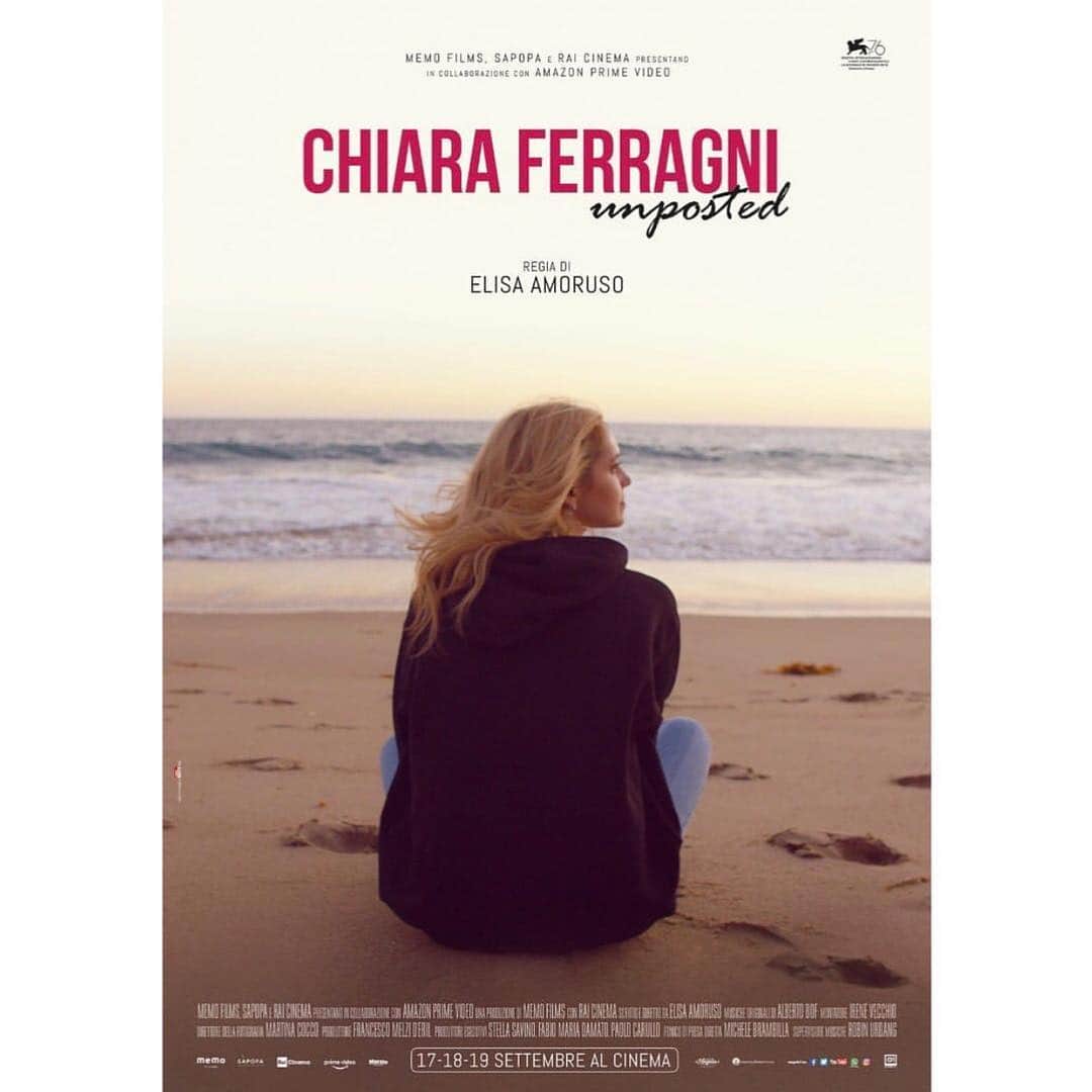 Blonde Saladさんのインスタグラム写真 - (Blonde SaladInstagram)「BIG NEWS: On 17-18-19th September 2019 the docufilm about Chiara Ferragni’s life will be presented in the theatres as a special event. Stay tuned to discover more.  @chiaraferragniunposted @01distribution @labiennale #ChiaraFerragniUnposted #venezia76#BiennaleCinema2019」8月7日 1時08分 - theblondesalad