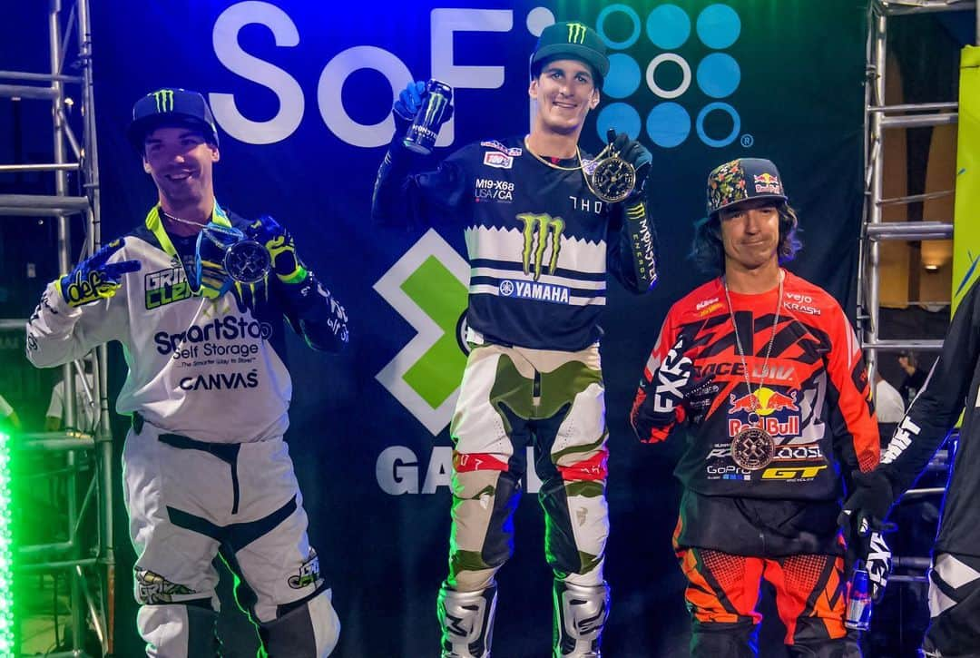 モンスターエナジーさんのインスタグラム写真 - (モンスターエナジーInstagram)「Congratulations to all of our athletes and medal winners that battled it out on one of the world’s biggest stages at @xgames 🙌🏻 ⠀⠀⠀⠀⠀⠀⠀⠀⠀ @nyjah 🥇🥈 @jarrydmcneil 🥇🥉 @mikevargabmx 🥇 @sheenyfmx 🥈🥉 @jackostrong 🥈🥉 @bhud96 🥈 @jamiebestwick 🥈 @lizziearmanto 🥉 @malignobmx 🥉 ⠀⠀⠀⠀⠀⠀⠀⠀⠀ #UnleashedatX #XGames #Skateboarding #Motocross #BMX #MonsterEnergy」8月7日 1時17分 - monsterenergy