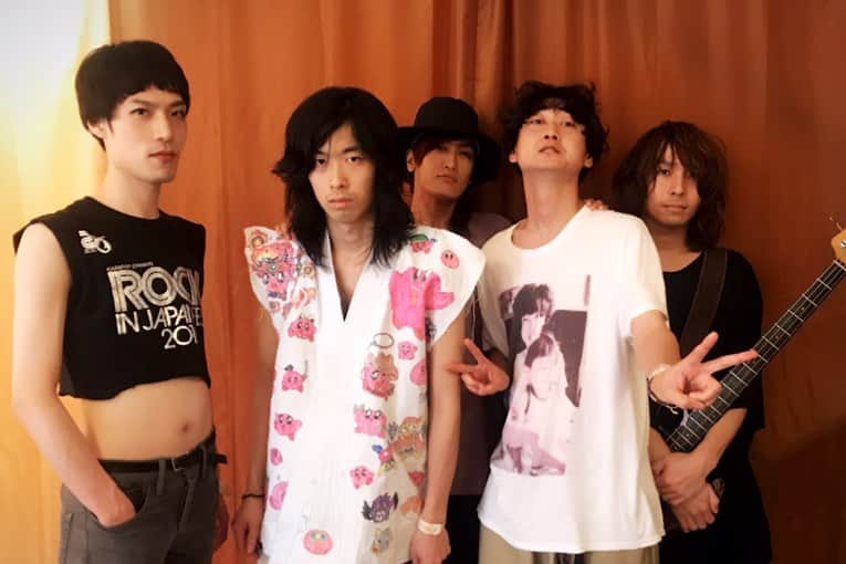 セキはん（コロナナモレモモ）さんのインスタグラム写真 - (セキはん（コロナナモレモモ）Instagram)「ロッキン2019 8/3 4の思い出🥺アゲイン (打った長文 エラーで飛んで書き直す気力なかった💕) オメでた WING TENTトリ⛩✨ photo:ゆうと。  忘れらんねえよ LAKE STAGEトリ⛩✨ 「踊れ引きこもり」 例のパートゲストVo.  DJバジル&ガリfrom魔法少女になり隊 BUZZ STAGE ゲストVo. おニャン子 推しメモ 娘。 歌って踊った photo:hub  #ロッキン #ロッキン2019 #rijf #rijf2019 #オメでたい頭でなにより #忘れらんねえよ #魔法少女になり隊」8月7日 1時41分 - skeihan_ome