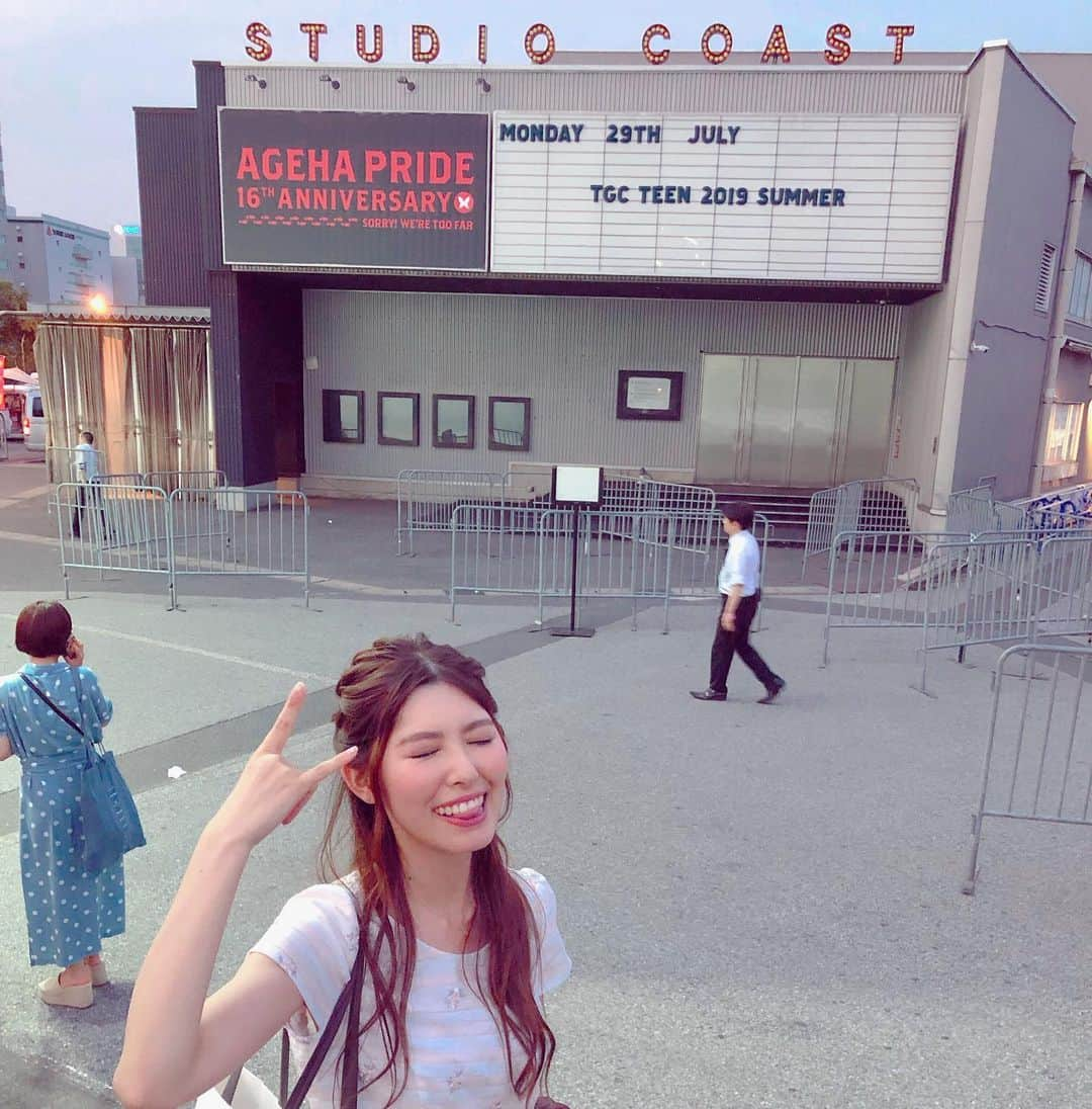 橘ゆりかさんのインスタグラム写真 - (橘ゆりかInstagram)「ライブ行きたいー 夏っぽいことしたいー！」8月7日 1時45分 - yuricalcal