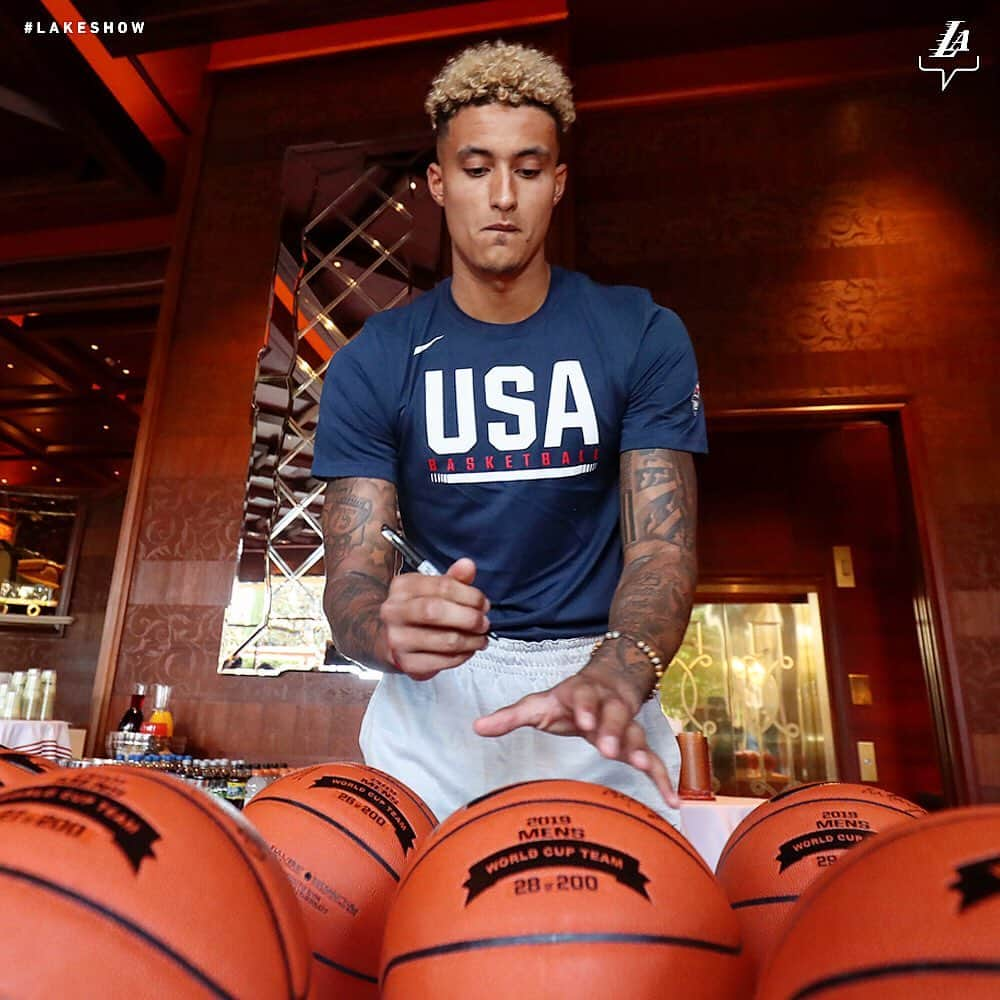 Los Angeles Lakersさんのインスタグラム写真 - (Los Angeles LakersInstagram)「Red, White and Kuz 🇺🇸」8月7日 2時26分 - lakers