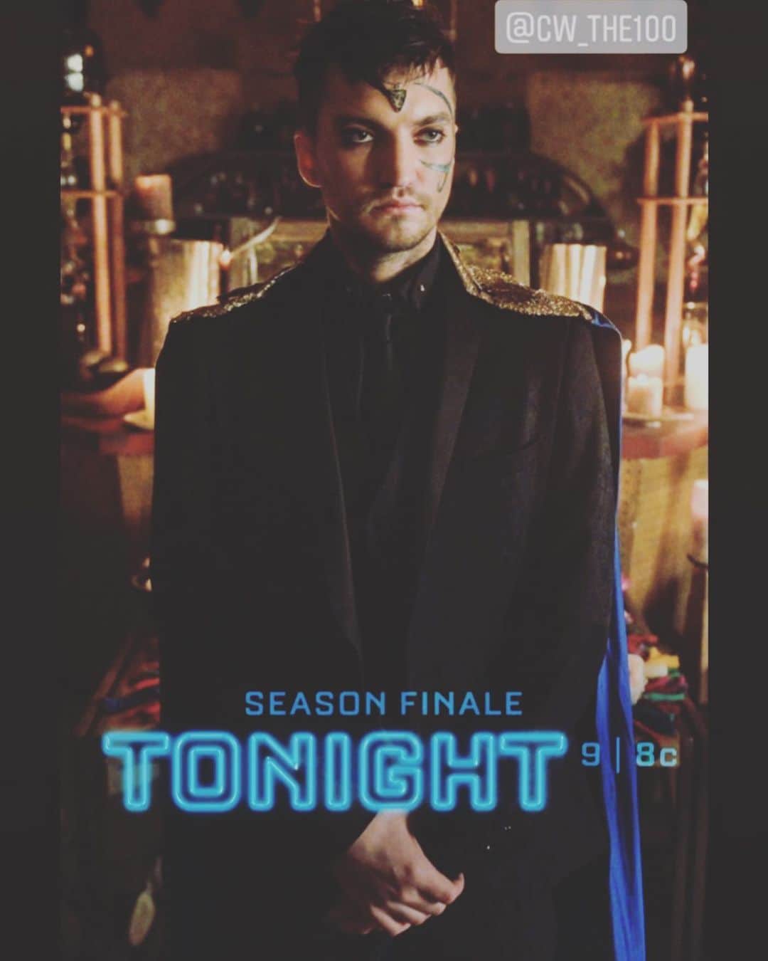JR・ボーンのインスタグラム：「Tonight is it!! The final chapter to this season!! Enjoy! Feel! Be moved and share it all!!! Tonight 9/8c @cw_the100」