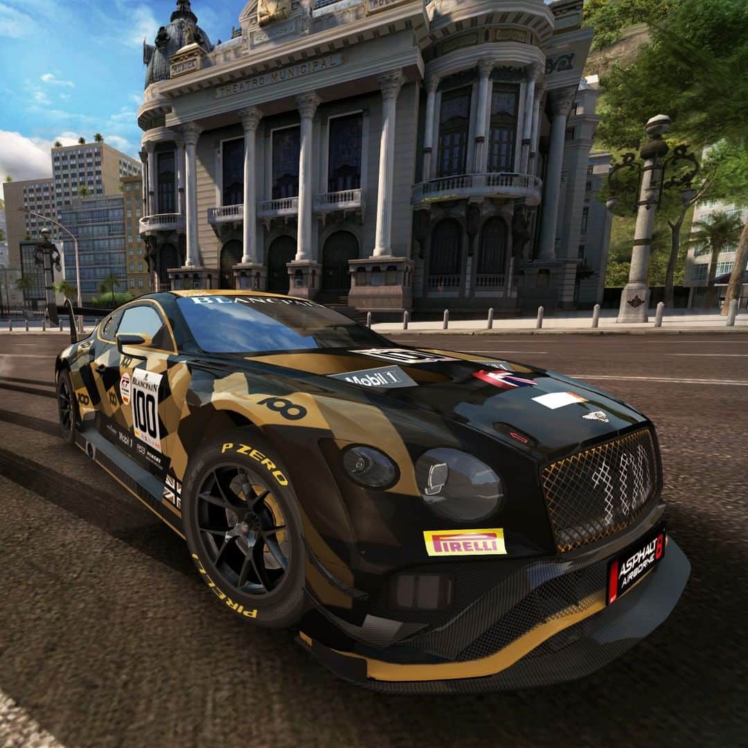 のインスタグラム：「Drive the black and gold livery #ContinentalGT3 on real streets in @Gameloft's Asphalt 8 Airborne. #Rio #Bentley100Years. Learn more through link in bio.」