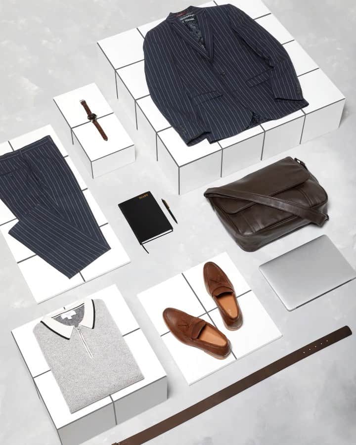 のインスタグラム：「Time for a new work wardrobe? Here are the pieces that'll see you through 'til autumn. ⬇️ Tap to shop and follow @nextofficialman for all things menswear. 🔍 Suit: 315691 & 521804 Polo: 305620 Shoes: 312561 Bag: 913064 Watch: 863378. #workwear #mensworkwear #ootd #mensootd #nextman #nextmenswear #nextmens #tailoring #style #mensfashion #tailoring #suiting #checksuit #polo」