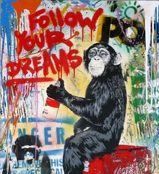 ヨアン・ベナルアンのインスタグラム：「@banksy inspiration follow your dreams #yb29pablopicasso #nottingham #nottinghamforest #england #france #italie #bergamo #tunisie #tunisia #italie #algerie #artist #art #banksy 🦅」