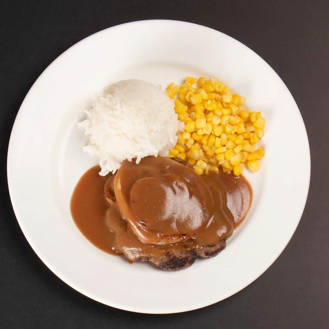 Zippy's Restaurantsさんのインスタグラム写真 - (Zippy's RestaurantsInstagram)「Mini Hamburger Steak or Mini Korean Chicken for ONLY $5.99* each plus tax at fast food counters only. See link in bio for coupon. Show the coupon on a mobile device or print coupon and present to counter person to redeem offer. Coupon cannot be photocopied. Offer cannot be combined with any other promotional offer or discount cards. Other restrictions may apply. *Neighbor island price $6.49 plus tax.」8月7日 5時12分 - zippys