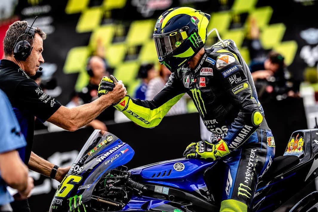 バレンティーノ・ロッシのインスタグラム：「Brno Circuit,Czech republic  MotoGP Race 📸 @falex79 @mchphotocz 🎥 by @motogp」