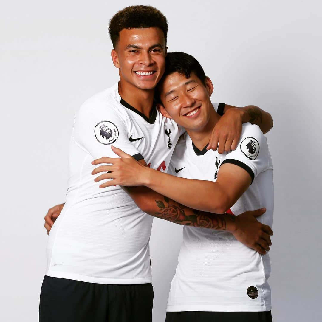 トッテナム・ホットスパーFCさんのインスタグラム写真 - (トッテナム・ホットスパーFCInstagram)「💙 @dele x @hm_son7 💙 #COYS #THFC」8月7日 5時26分 - spursofficial