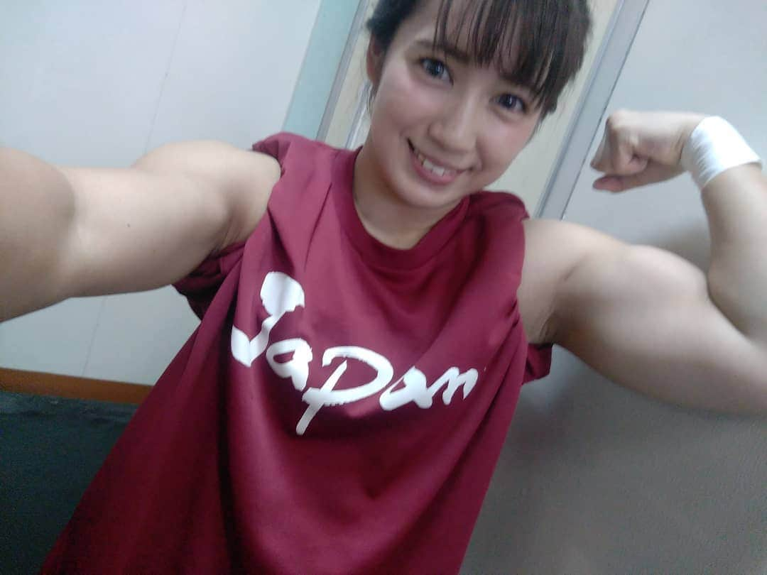 才木玲佳さんのインスタグラム写真 - (才木玲佳Instagram)「im your daily dose of protein!!」8月7日 6時44分 - saikireika