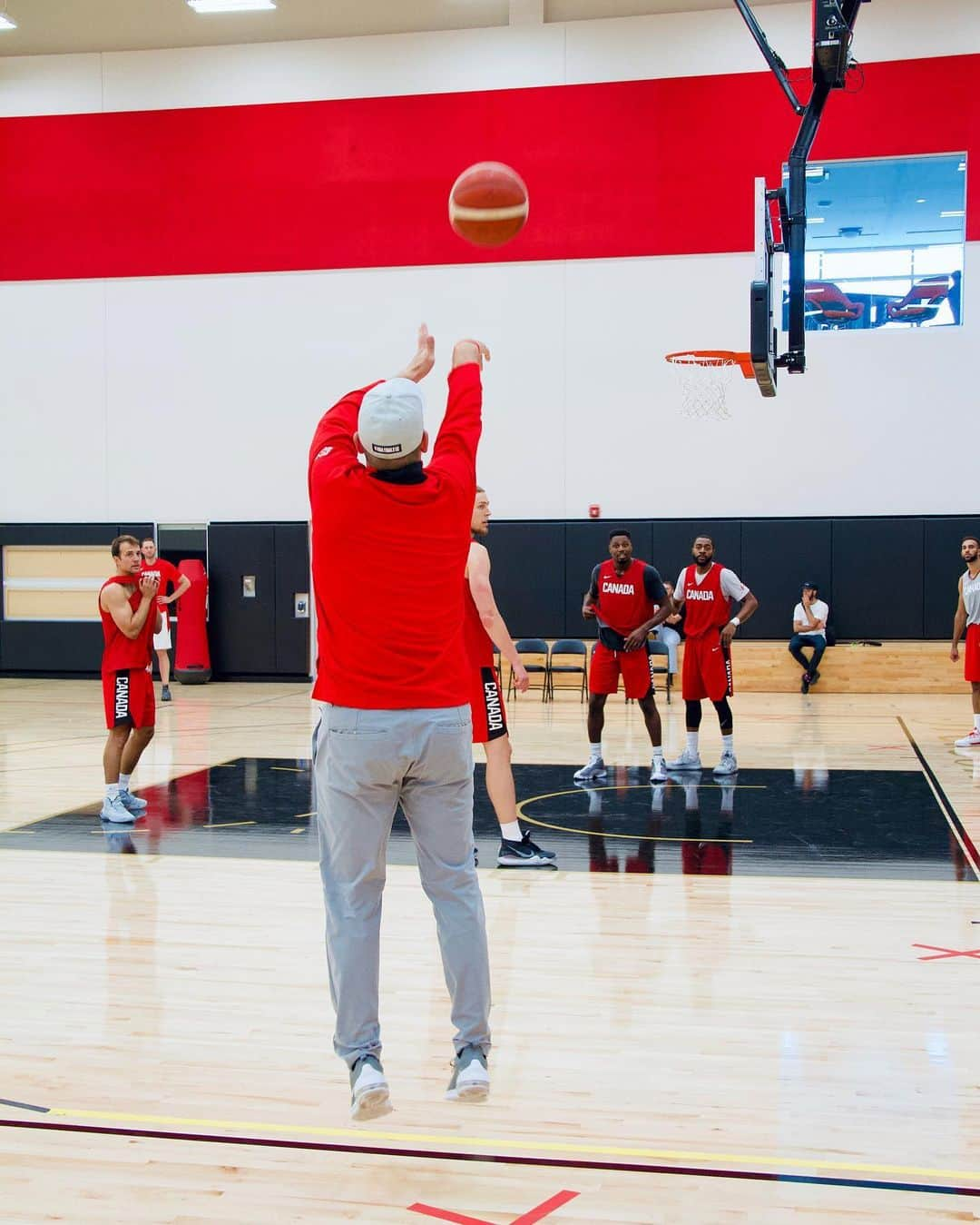 トロント・ラプターズさんのインスタグラム写真 - (トロント・ラプターズInstagram)「Well Represented. #WeTheNorth」8月7日 7時23分 - raptors