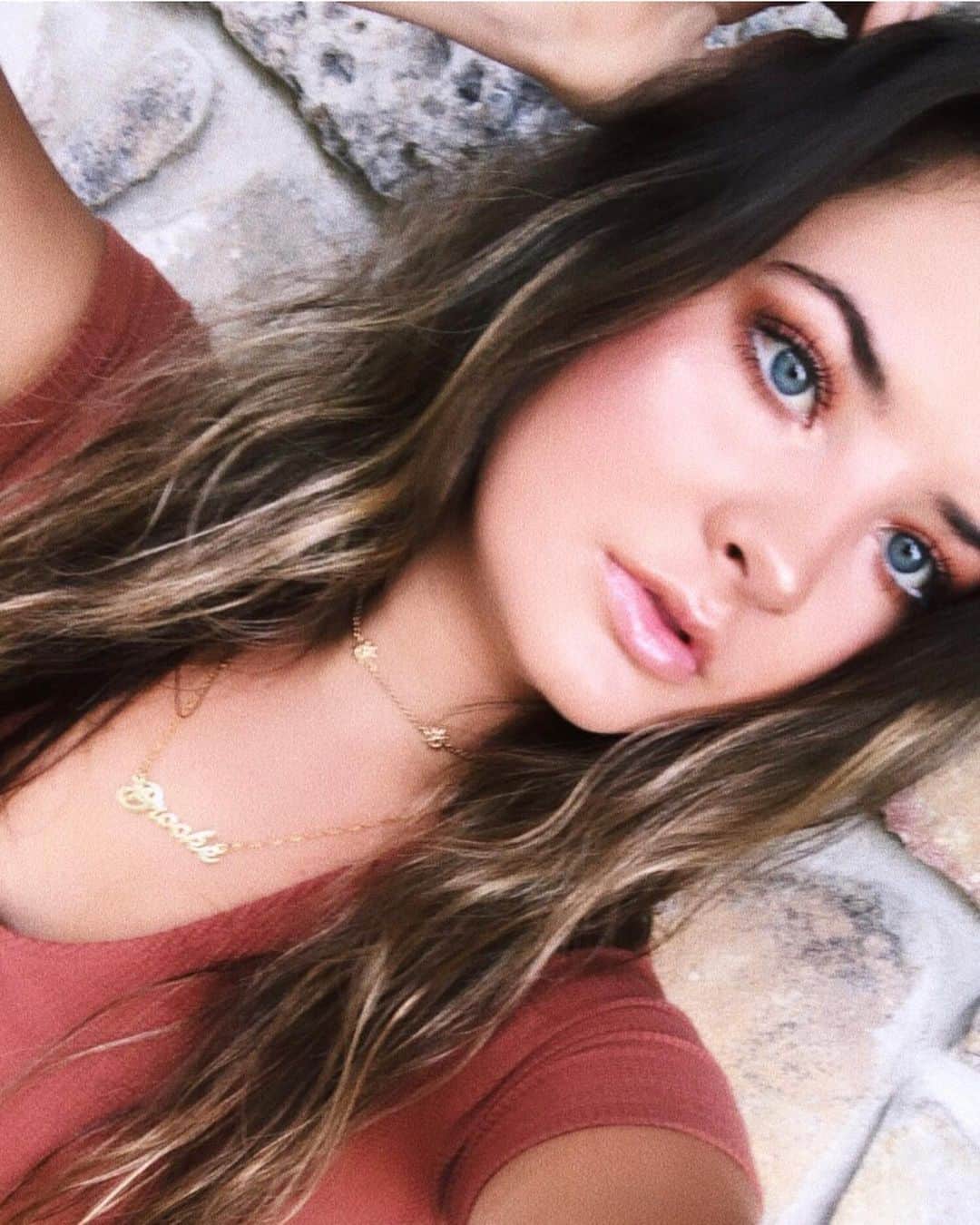 Brooke Marie Hylandさんのインスタグラム写真 - (Brooke Marie HylandInstagram)「Only have eyes for you👀 • • Ft. My custom necklace from @lovedjewels — get yours for 10% off using my code, “Brooke” ✨」8月7日 7時32分 - brookehyland