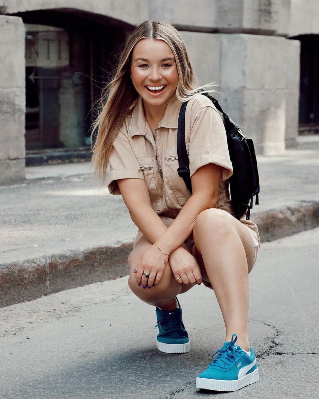 のインスタグラム：「Oops, almost didn’t see ya there 👀but I bet you couldn’t keep your eyes off my new @Puma kicks 👟🤟🏻✨Meet the new #CARINA shoe now available @DSWCANADA & DSW.CA」
