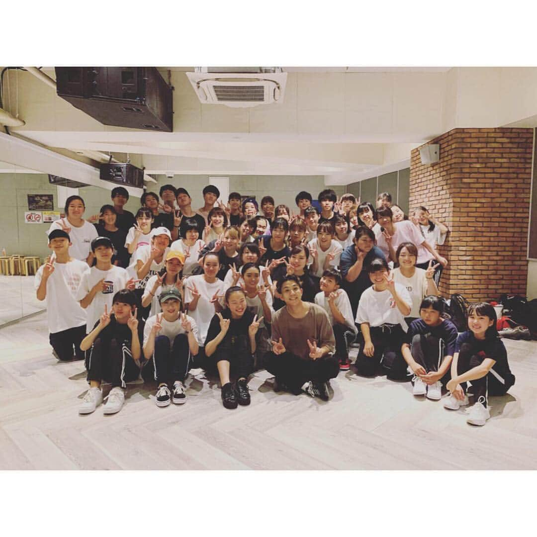 s**t kingzさんのインスタグラム写真 - (s**t kingzInstagram)「kazuki's WS🕺Thank you all🙏✨ #20190803 #stkgz #シットキングス #シッキン  #repost @kazukistkgz ・・・ ワークショップお越しいただきありがとうございました！！ 今日もすごく楽しい時間でした😭」8月7日 8時16分 - stkgz_official