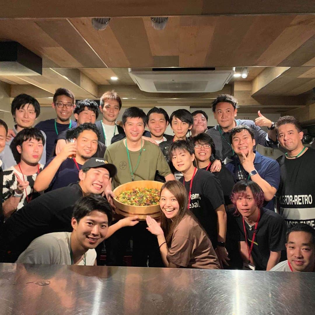 藤田晋のインスタグラム：「第3回はやまりナイト。いま勢いあるVCたちにお勧めの起業家2人連れて来てもらって紹介し合う、ナイスな企画でした #和牛マフィア」