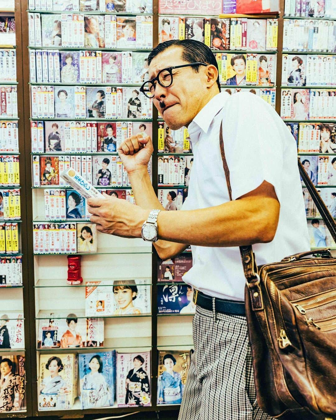 岩井ジョニ男のインスタグラム