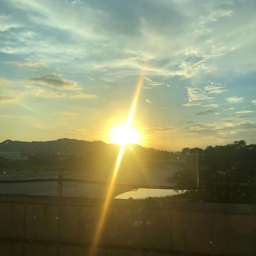 玉袋筋太郎さんのインスタグラム写真 - (玉袋筋太郎Instagram)「日が沈む そして 夜が始まる」8月7日 18時32分 - sunatamaradon