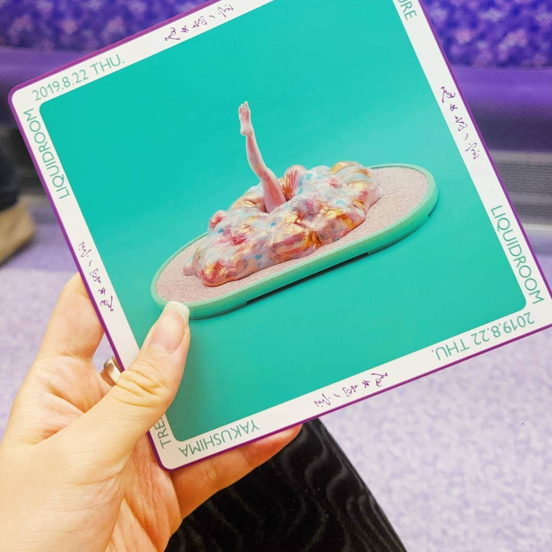 コムアイさんのインスタグラム写真 - (コムアイInstagram)「Find this card somewhere in Tokyo❦ #yakushimatreasure」8月7日 12時29分 - kom_i_jp