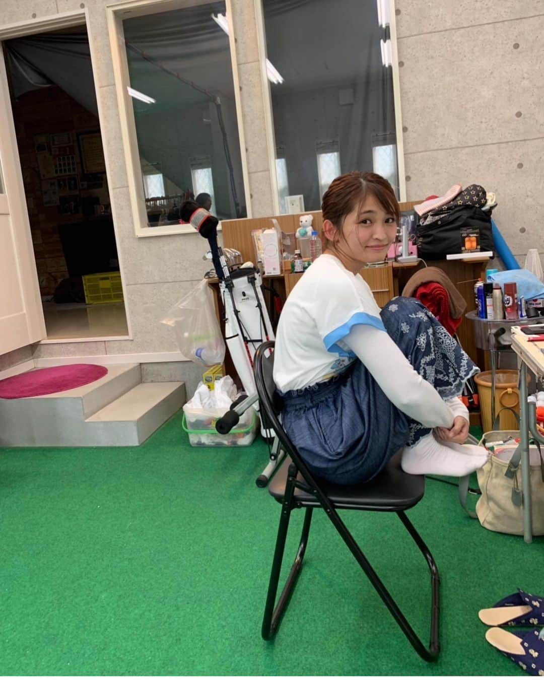 夏木マリさんのインスタグラム写真 - (夏木マリInstagram)「現場の女子達、、、 栄子さんは、2枚目アプリで修正だけど、美しいから変わらずで、りょうさんは相変わらずのクールビューティ、玲ちゃんは可愛い、、、マンゴー！う‼︎美音ちゃんは可愛らしくて、食べちゃうぞー  #わたし旦那をシェアしてた #ytv #日本テレビ系 #プラチライト木曜ドラマF #毎週木曜 #23時59分 #小池栄子 #りょう #岡本玲 #池谷美音 #渋谷謙人 #赤楚衛ニ #黒木啓司 #渡辺真起子 #平山浩行 #夏木マリ #旦シェア #木曜日も夜ふかし #NATSUKIROCK @mari_natsuki」8月7日 12時38分 - mari_natsuki