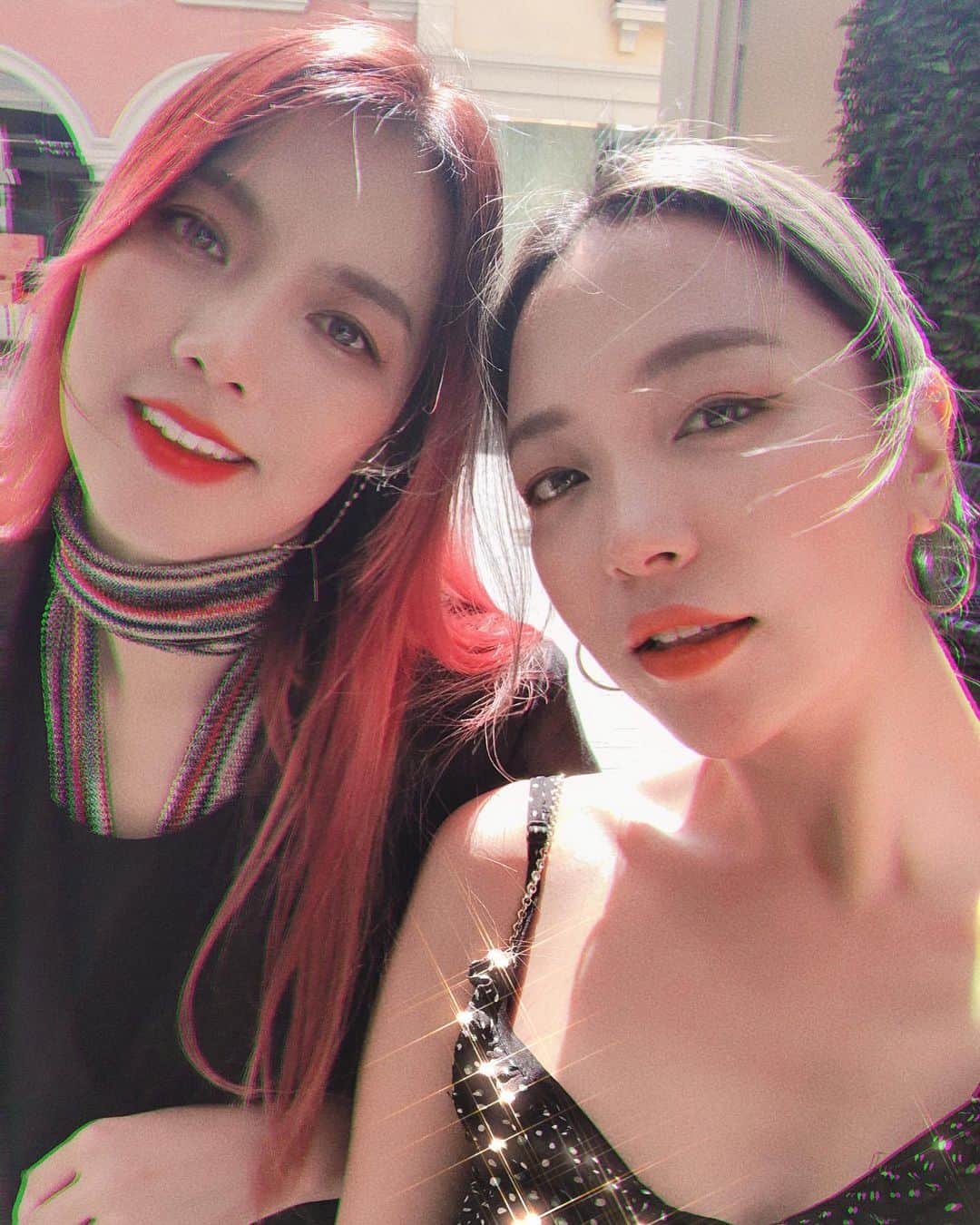 ジンジョー・リーさんのインスタグラム写真 - (ジンジョー・リーInstagram)「모자 이뻤지만 사진으로 만족 🖤」8月7日 12時52分 - jinjoolee