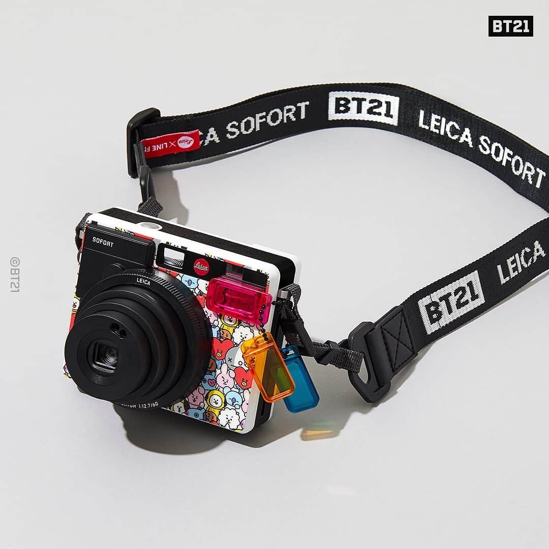 BT21 Stars of tomorrow, UNIVERSTAR!さんのインスタグラム写真 - (BT21 Stars of tomorrow, UNIVERSTAR!Instagram)「The essentials of a magical moment 👀 👉LINK IN BIO  #LeicaXLINEFRIENDS #Leica #BT21 #LeicaBT21 #Collaboration #LeicaSOFORT #OnlyAtGangnamStore #August8th #D_1」8月7日 15時00分 - bt21_official
