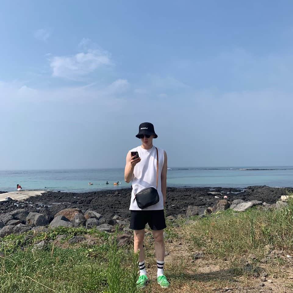 チョ・グォン さんのインスタグラム写真 - (チョ・グォン Instagram)「August 2019 🙏🏻 . . Call me by your name 🍀 and I'll call you by mine 🌈」8月7日 16時16分 - kwon_jo