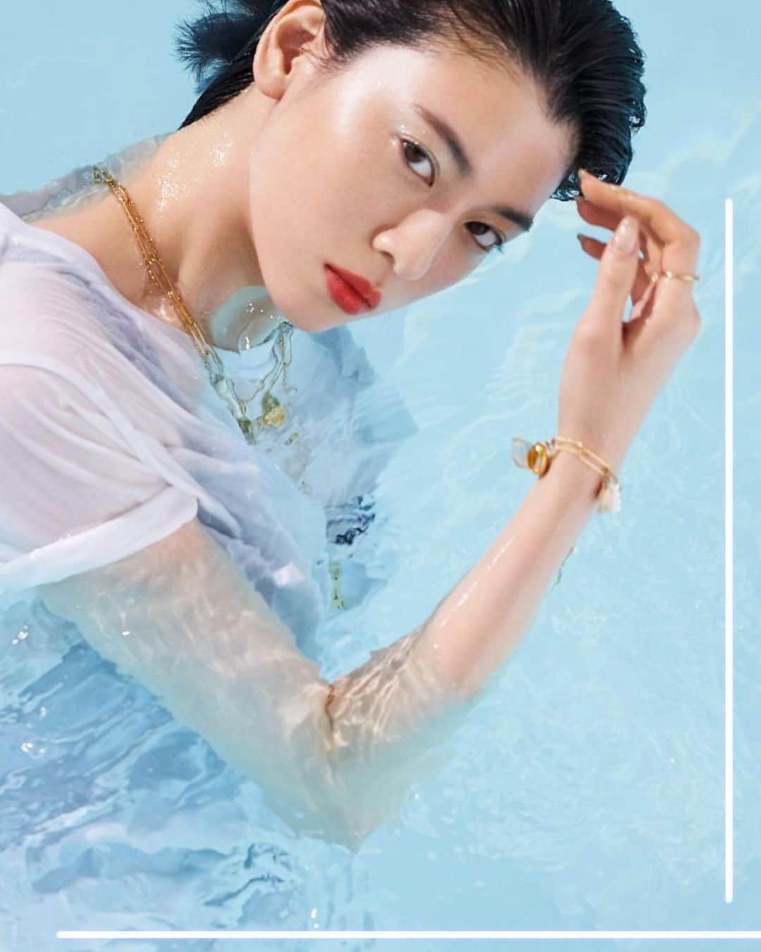 三吉彩花さんのインスタグラム写真 - (三吉彩花Instagram)「@yslbeauty × @voguegirljapan 🧜🏻‍♀️ 軽い質感と鮮やかな発色で夏にぴったりなウォーターティントリップ💄  #ヴェルニウォーターステイン  #yslbeauty #diveincolour #vgpromotion  photo: @takanoriokuwaki  styling: @yoppy0105  makeup: @akiko25  hair: @kazuki_fujiwara_hair  video: yusuke tabuki  writer: @gawachin」8月7日 16時37分 - miyoshi.aa