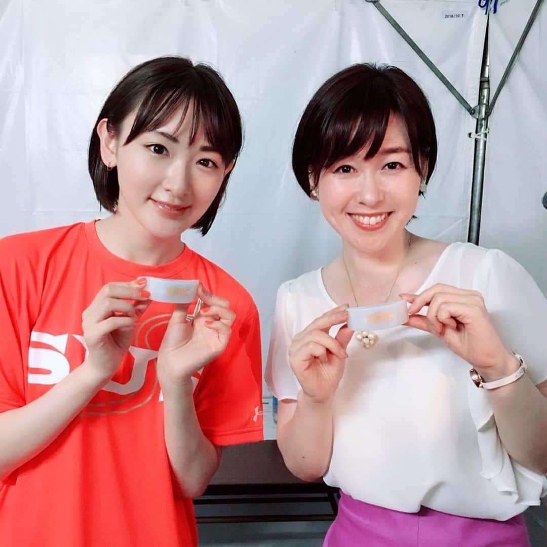 のインスタグラム：「‪⁑ 東日本大震災の復興支援イベント「STAND UP FESTIVAL」で、元乃木坂46で女優・タレントの生駒里奈さんとご一緒しました🌟 何の話題を振ってもしっかりと自分の軸を感じさせる受け答え。素晴らしかったです。 . 秋田出身の生駒さん、なんと秋田テレビ時代の私を覚えていて下さいました😳嬉しい‼︎ 学生達のパフォーマンスもプロジェクションマッピングの演出も素晴らしくて、司会ができて感無量。‬ . こういう機会を頂けるのは本当に嬉しくて。 私が今まで取材やボランティアを通して見てきたもの、これから目にしていくもの、感じたこと。 言葉で伝えていくのが私がやるべきことだと感じています。 こういう場所を与えて頂けることに感謝。 . #スタンドアップフェスティバル #生駒里奈 #片桐千晶 #復興支援 #東北 #プロジェクションマッピング #東京ビッグサイト」