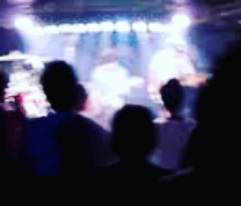 のインスタグラム：「@ryusukeeda が送ってくれた動画！toe超初期2001年、下北沢Shelterでのライブ。」