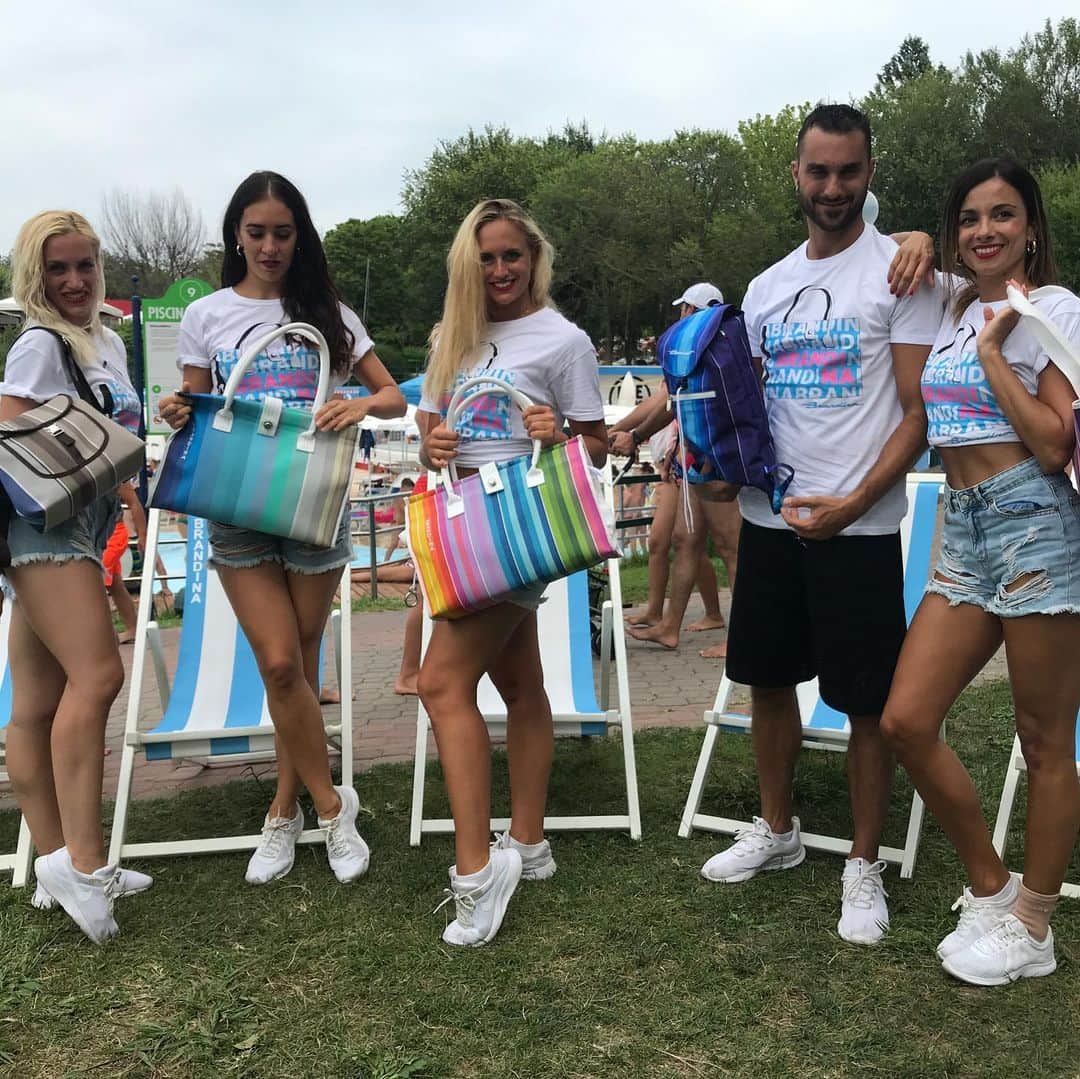のインスタグラム：「Grazie a tutti per aver partecipato al Brandina Day in AQUAFAN di oggi! ❤️ . . . . . #brandinatheoriginal #brandinaday #aquafan  @aquafanriccione」